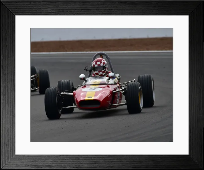 Framed Print : CM29 8504 Andrew Tart, Merlyn Mk9 Framed Print : CM29 8504 Andrew Tart, Merlyn Mk9