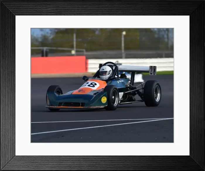 Framed Print : CM29 9102 John Hayes-Harlow, Lola T580 Framed Print : CM29 9102 John Hayes-Harlow, Lola T580
