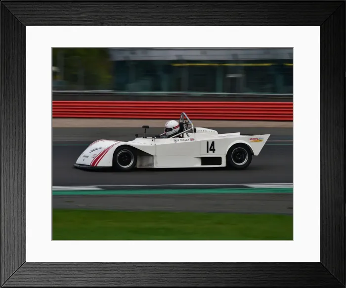 Framed Print : CM29 8032 Hugo Besley, Tiga SC82 Framed Print : CM29 8032 Hugo Besley, Tiga SC82