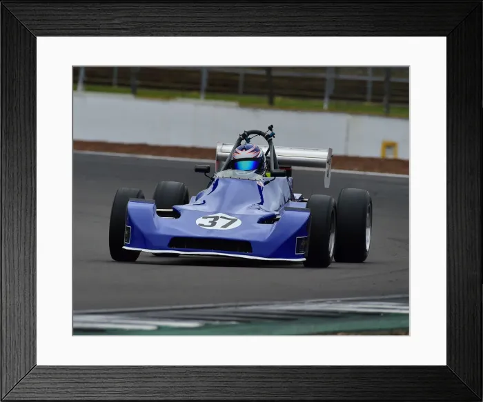 Framed Print : CM29 8351 Lee Bankhurst, Royale RP30 Framed Print : CM29 8351 Lee Bankhurst, Royale RP30