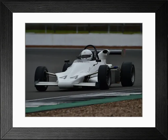 Framed Print : CM29 8341 Robert Pearson, Royale RP30 Framed Print : CM29 8341 Robert Pearson, Royale RP30