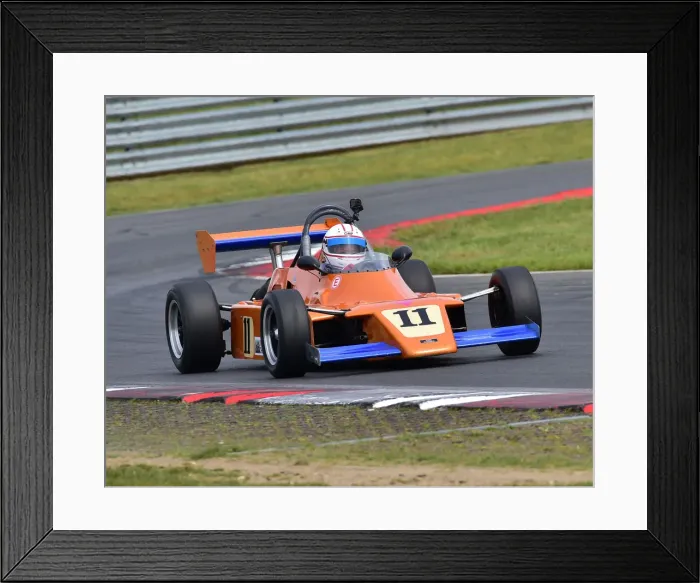 Framed Print : CM28 2416 Jeff Williams, Van Diemen RF82 Framed Print : CM28 2416 Jeff Williams, Van Diemen RF82
