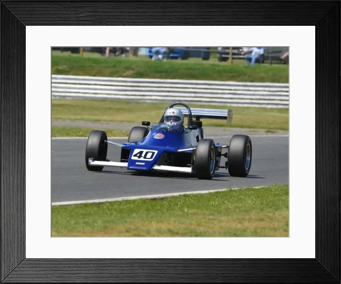 Framed Print : CJ7 9019 Steve Mellish, Van Diemen RF82 Framed Print : CJ7 9019 Steve Mellish, Van Diemen RF82