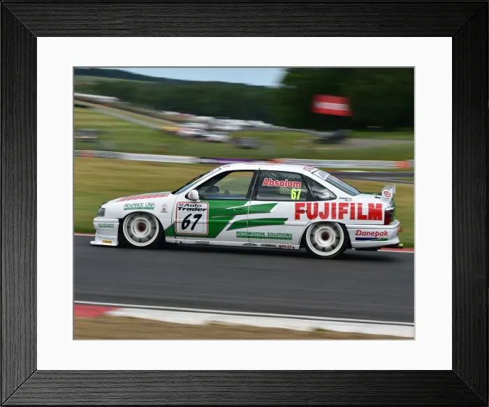 Framed Print : CM28 6218 Tony Absolom, Vauxhall Cavalier Framed Print : CM28 6218 Tony Absolom, Vauxhall Cavalier