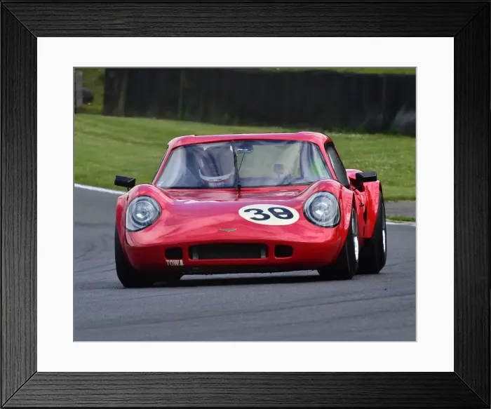Framed Print : CM28 6310 Daryl Taylor, Chevron B8