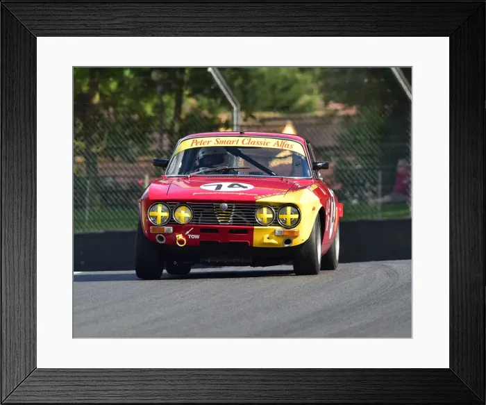 Framed Print : CM28 6611 Mike Neumann, Alfa Romeo 2000 GTV Framed Print : CM28 6611 Mike Neumann, Alfa Romeo 2000 GTV
