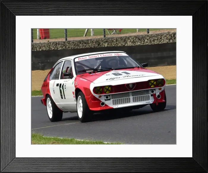 Framed Print : CM28 5372 Lawrence Alexander, Alfa Romeo GTV Framed Print : CM28 5372 Lawrence Alexander, Alfa Romeo GTV