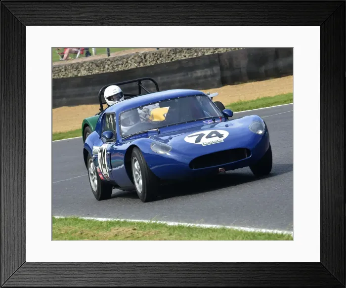 Framed Print : CM28 5307 Steven Farrall, Diva GT Framed Print : CM28 5307 Steven Farrall, Diva GT