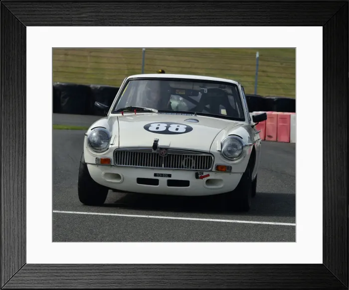 Framed Print : CM28 5341 Harry Brown, MGB GT Framed Print : CM28 5341 Harry Brown, MGB GT