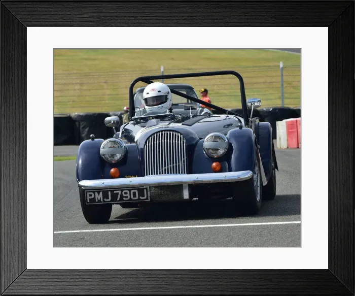 Framed Print : CM28 5354 Kelvin Laidlaw, Morgan Plus 8 Framed Print : CM28 5354 Kelvin Laidlaw, Morgan Plus 8