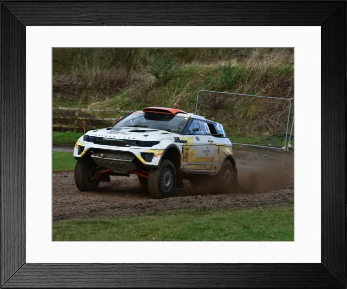 Framed Print : CM30 2130 Ryan Cooke, Milner LRM 1 Framed Print : CM30 2130 Ryan Cooke, Milner LRM 1