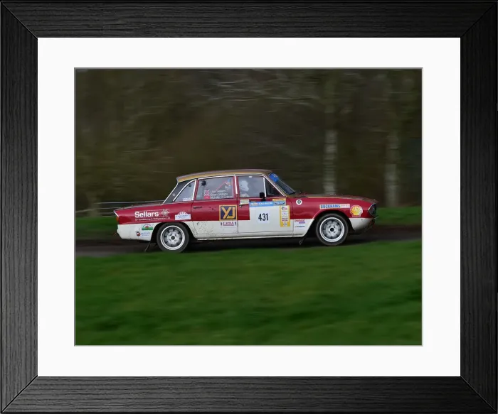 Framed Print : CM30 2419 Lee Sellars, Triumph 2500 Pi Framed Print : CM30 2419 Lee Sellars, Triumph 2500 Pi