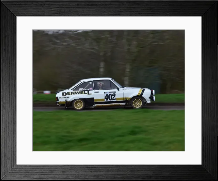 Framed Print : CM30 2437 Rob Dennis, Ford Escort Mk2