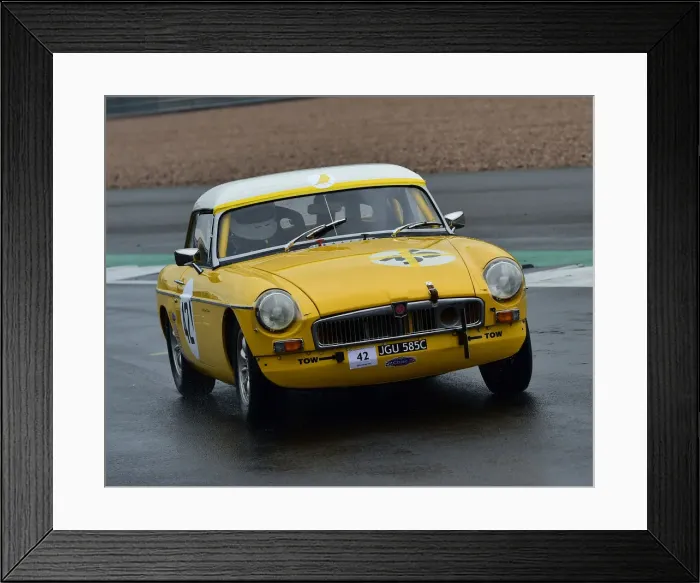 Framed Print : CM30 1124 Tim Greenhill, MG B Framed Print : CM30 1124 Tim Greenhill, MG B