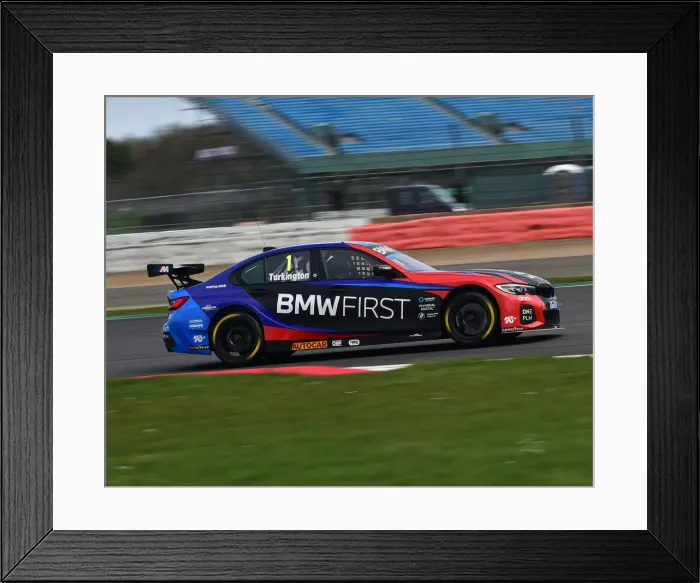 Framed Print : CM30 2989 Colin Turkington, BMW 330i M Sport Framed Print : CM30 2989 Colin Turkington, BMW 330i M Sport