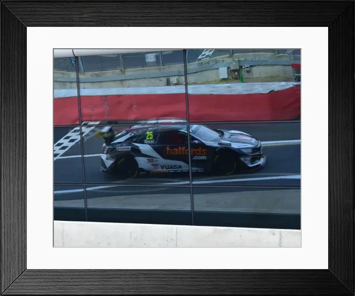 Framed Print : CM30 2931 Matt Neal, Honda Civic Type R Framed Print : CM30 2931 Matt Neal, Honda Civic Type R