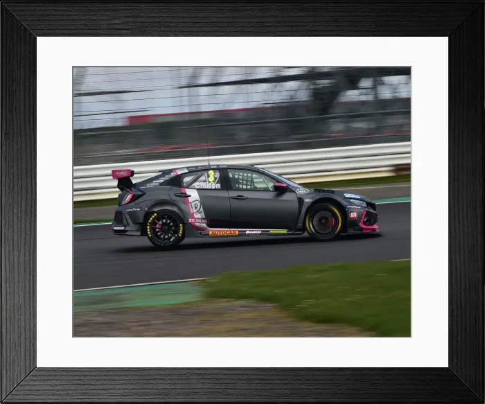 Framed Print : CM30 2947 Tom Chilton, Honda Civic Type R Framed Print : CM30 2947 Tom Chilton, Honda Civic Type R