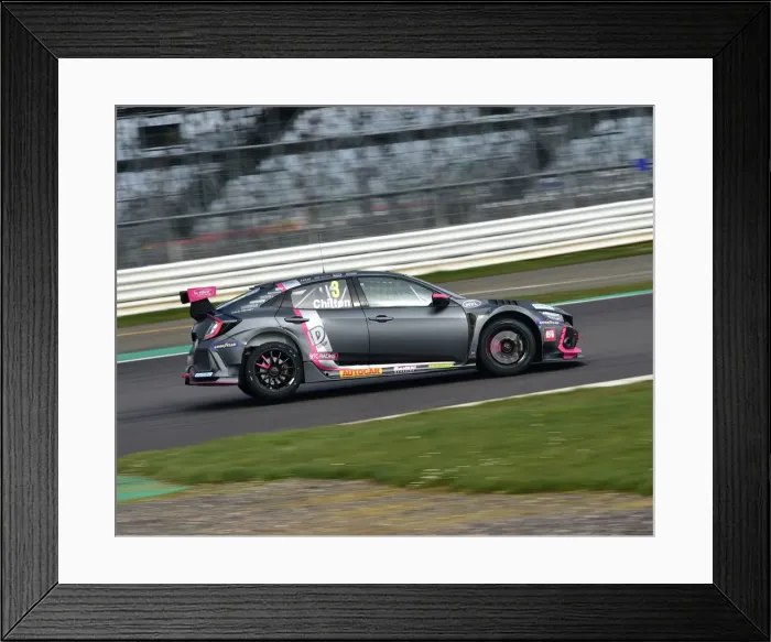 Framed Print : CM30 3255 Tom Chilton, Honda Civic Type R Framed Print : CM30 3255 Tom Chilton, Honda Civic Type R