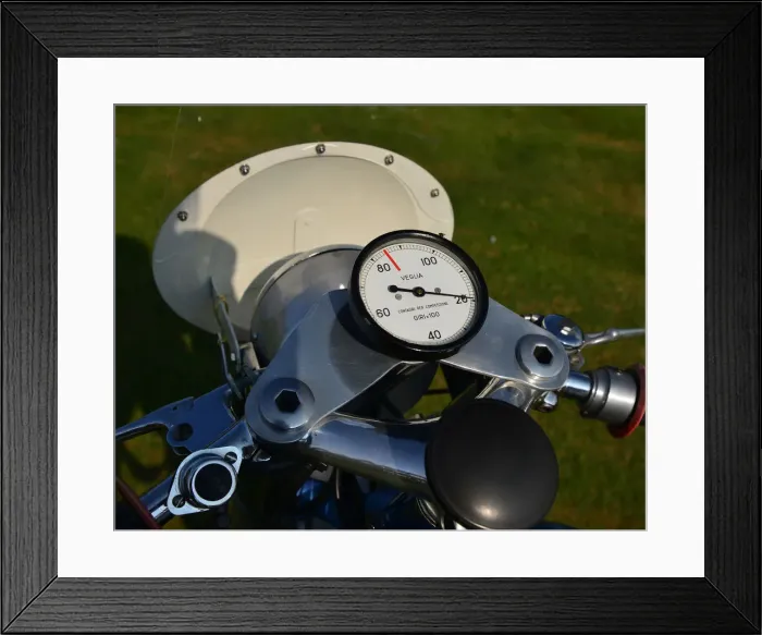 Framed Print : CJ8 3727 Ducati 250 Diana Mk3 Framed Print : CJ8 3727 Ducati 250 Diana Mk3