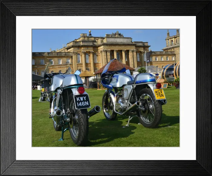 Framed Print : CJ8 3738 Ducati 750 Super Sport, Ducati 900 Super Sport