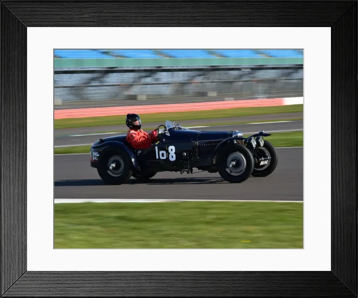 Framed Print : CM30 6529 Nick Haywood-Cook, Riley Special Framed Print : CM30 6529 Nick Haywood-Cook, Riley Special