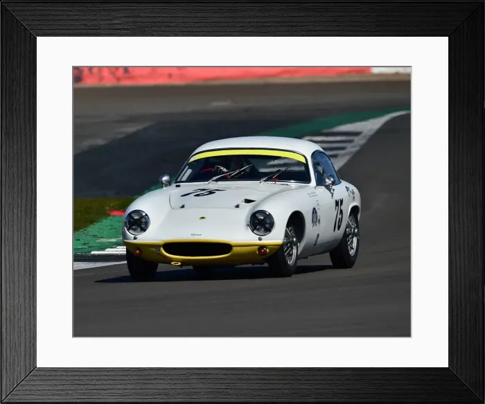 Framed Print : CM30 5536 Robin Ellis, Lotus Elite Framed Print : CM30 5536 Robin Ellis, Lotus Elite