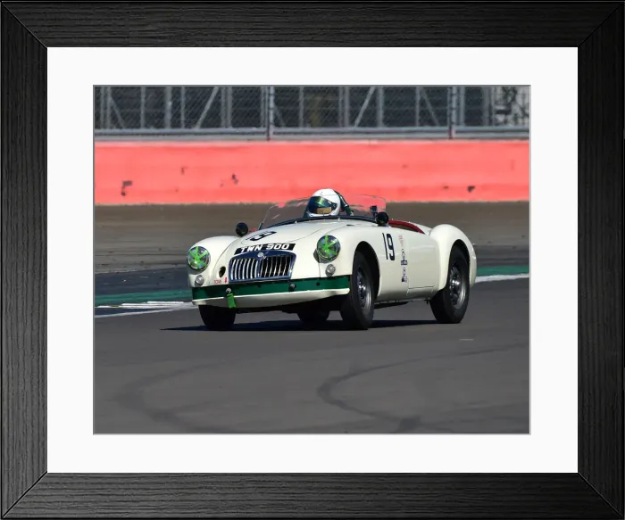 Framed Print : CM30 5431 Neil Burnside, MG MGA Framed Print : CM30 5431 Neil Burnside, MG MGA