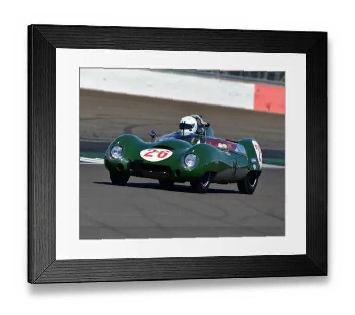 Framed Print : CM30 5433 Bernado Hartogs, Lotus XV