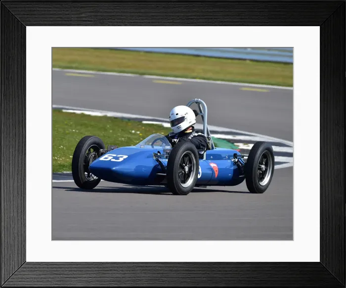 Framed Print : CM30 5594 Richard Kelly, Heizer Mk 1 Framed Print : CM30 5594 Richard Kelly, Heizer Mk 1