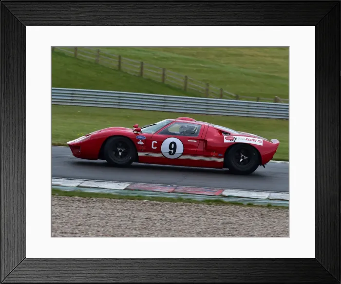 Framed Print : CM30 8290 Richard Meins, Chris Lillingston-Price, Ford GT40 Framed Print : CM30 8290 Richard Meins, Chris Lillingston-Price, Ford GT40