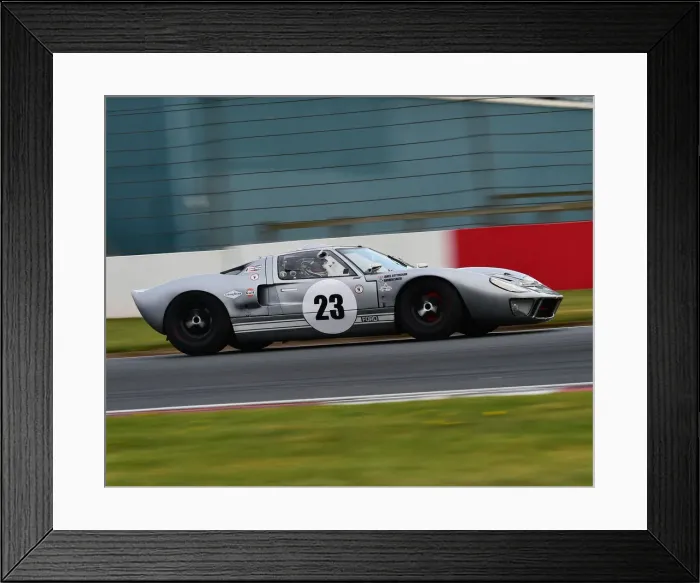 Framed Print : CM30 9552 James Cottingham, Andrew Smith, Ford GT40 Framed Print : CM30 9552 James Cottingham, Andrew Smith, Ford GT40
