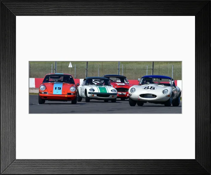 Framed Print : CM31 0134 Richard Kent, Chris Ward, Jaguar E-Type, Steve Hart, Guillermo Fierro Eleta Framed Print : CM31 0134 Richard Kent, Chris Ward, Jaguar E-Type, Steve Hart, Guillermo Fierro Eleta