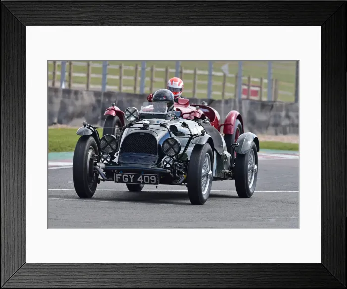 Framed Print : CM31 0432 Alan Middleton, Aston Martin Speed Red Dragon Framed Print : CM31 0432 Alan Middleton, Aston Martin Speed Red Dragon