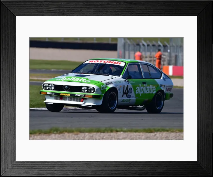 Framed Print : CM30 9898 Paul Clayson, Alfa Romeo GTV6 Framed Print : CM30 9898 Paul Clayson, Alfa Romeo GTV6