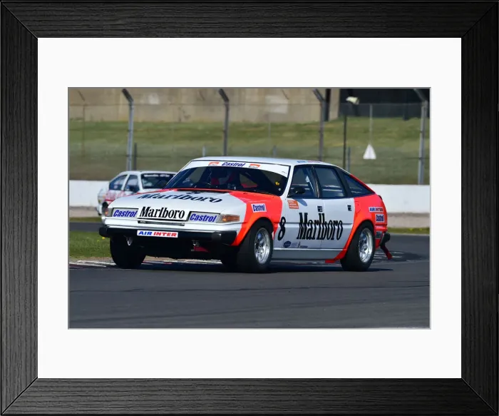 Framed Print : CM30 9776 Nick Sleep, Alex Montgomery, Rover 3500 SD1 Framed Print : CM30 9776 Nick Sleep, Alex Montgomery, Rover 3500 SD1