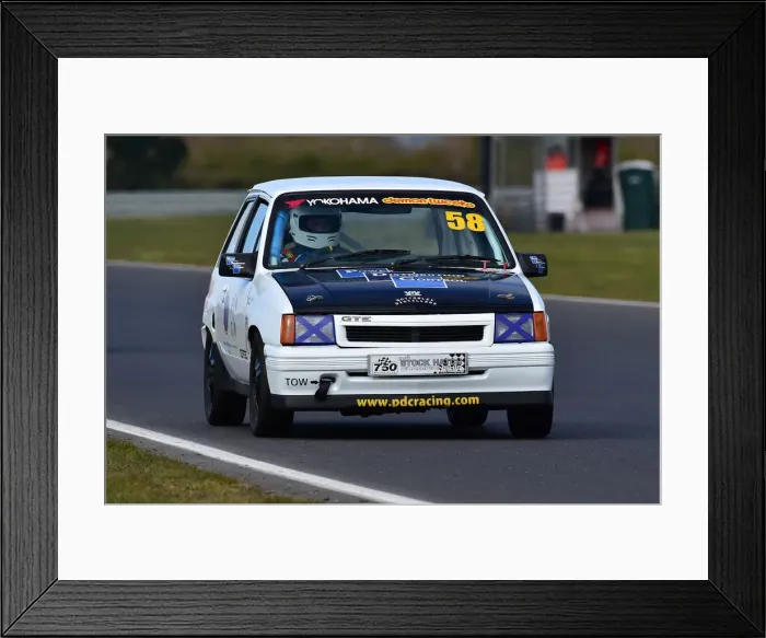 Framed Print : CM30 6810 Peter Osgerby, Vauxhall Nova GTE