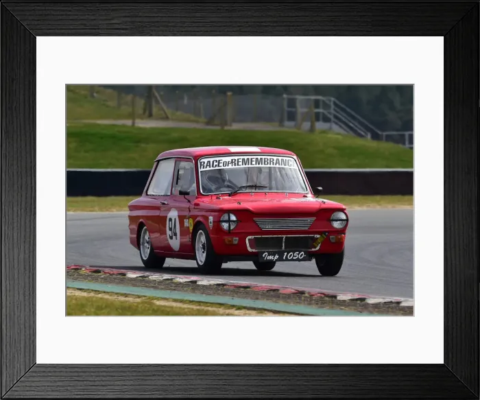 Framed Print : CM30 7467 Steve Platts, Singer Chamois Framed Print : CM30 7467 Steve Platts, Singer Chamois