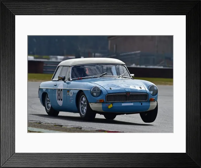 Framed Print : CM30 6950 Colin Kingsnorth, MG B Framed Print : CM30 6950 Colin Kingsnorth, MG B