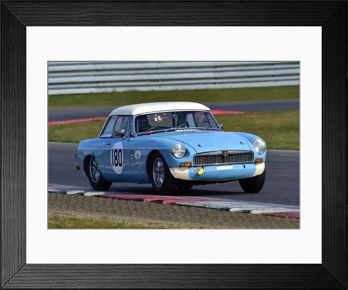 Framed Print : CM30 7586 Colin Kingsnorth, MG B Framed Print : CM30 7586 Colin Kingsnorth, MG B
