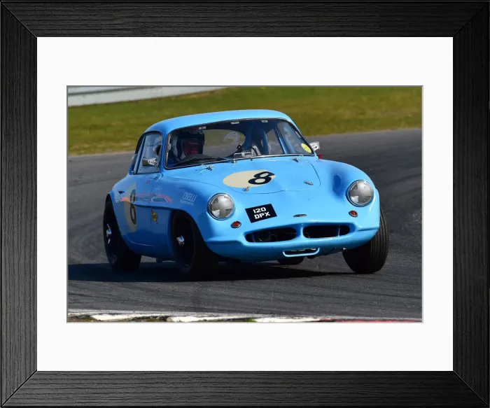 Framed Print : CM30 7685 Nick Smith, Rochdale Olympic
