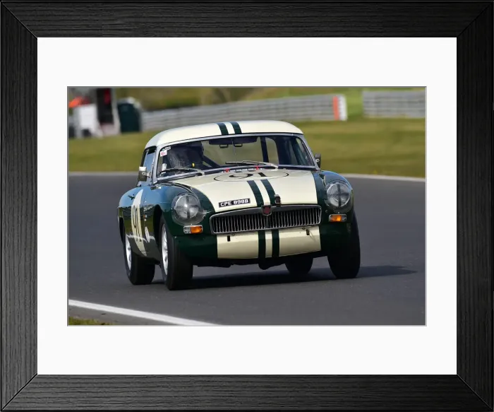 Framed Print : CM30 6896 Mark Holme, MG B Framed Print : CM30 6896 Mark Holme, MG B