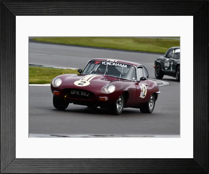 Framed Print : CJM-P 0513 Adam Bagnall, Jaguar E-Type S2 FHC Framed Print : CJM-P 0513 Adam Bagnall, Jaguar E-Type S2 FHC