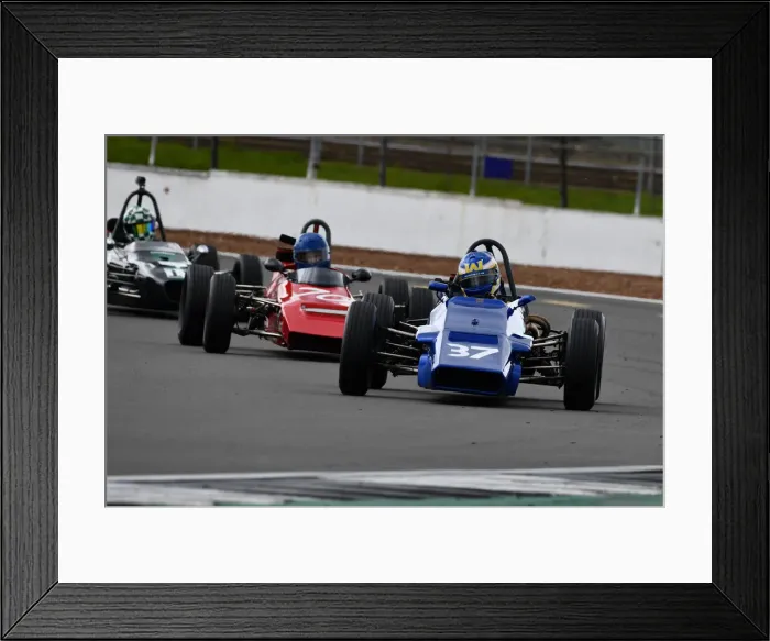 Framed Print : CJM-P 0104 Will Nuthall, Jamiun T2 Framed Print : CJM-P 0104 Will Nuthall, Jamiun T2