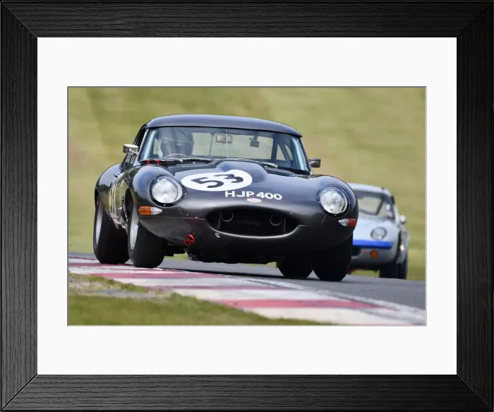 Framed Print : CJM-P 1045 Alex Brundle, John Pearson, Jaguar E-Type Framed Print : CJM-P 1045 Alex Brundle, John Pearson, Jaguar E-Type