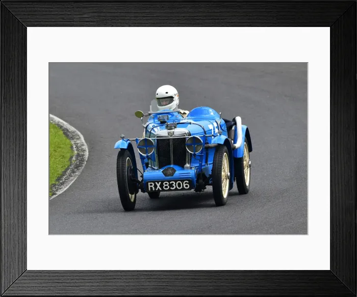 Framed Print : CM31 2033 Chris Cadman, MG Montlhery Framed Print : CM31 2033 Chris Cadman, MG Montlhery