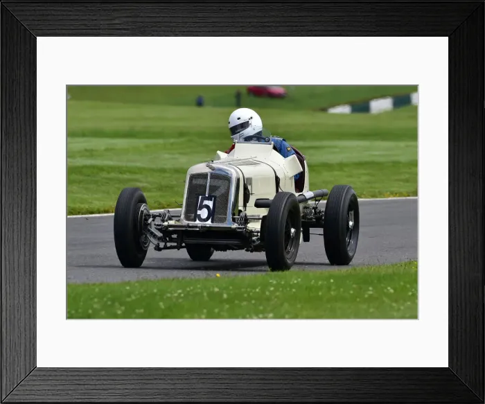 Framed Print : CM31 2245 Julian Wilton, ERA R7B
