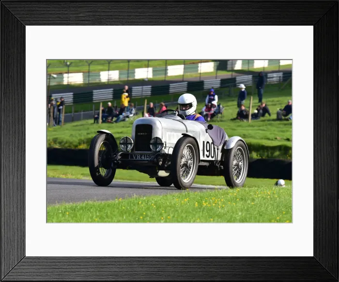 Framed Print : CM31 3114 Rebecca Smith, Morris Minor Framed Print : CM31 3114 Rebecca Smith, Morris Minor
