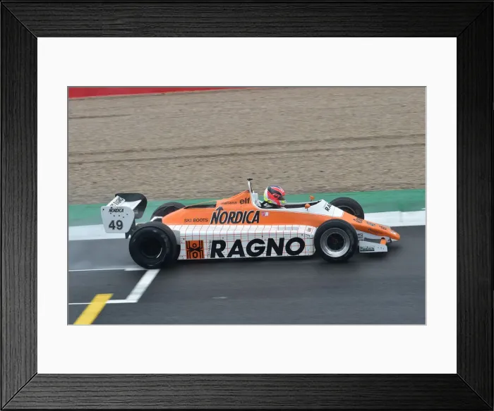 Framed Print : CM31 6524 Neil Glover, Arrows A5