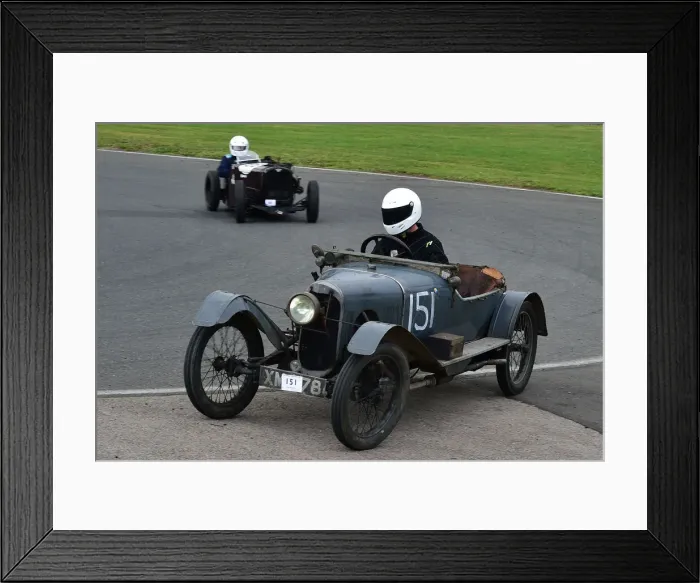Framed Print : CM31 8395 Tim Harrison, GN Framed Print : CM31 8395 Tim Harrison, GN