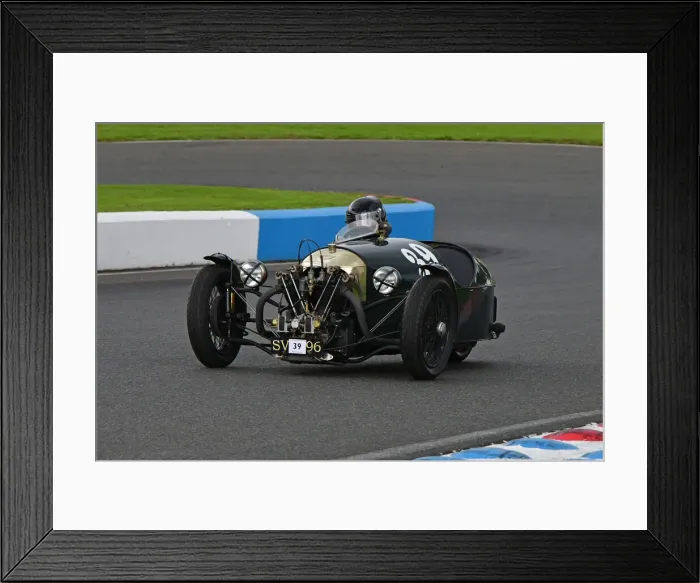 Framed Print : CJ9 6078 Iain Stewart, Morgan Super Aero Framed Print : CJ9 6078 Iain Stewart, Morgan Super Aero